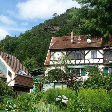 Alsace Village Hotell 2*
