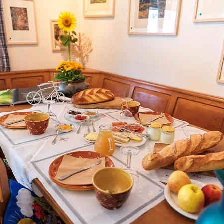 Alsace Village Hotel 2*