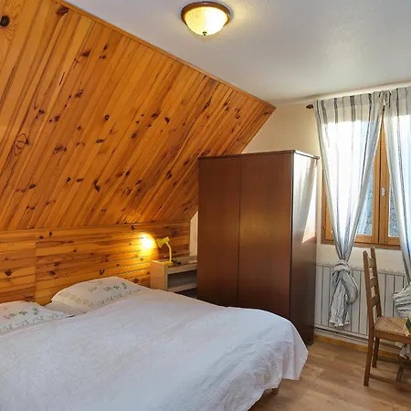 Alsace Village Hotell 2*